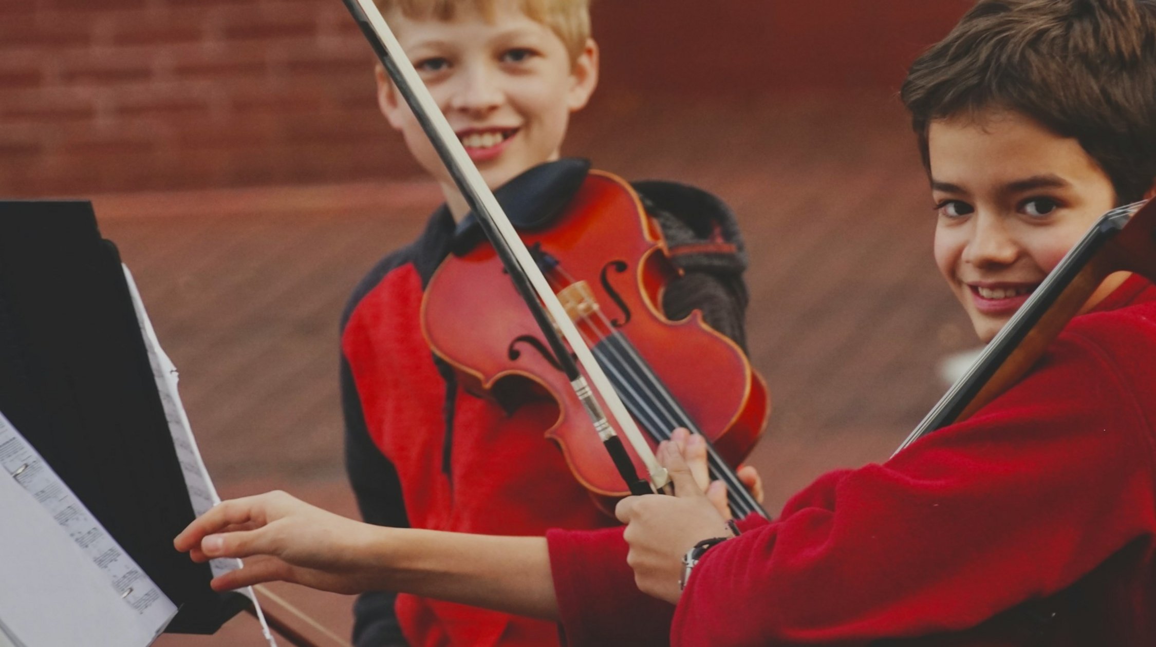 Ein Konzert von Kindern erträumt, komponiert und gespielt Ein Konzert von Kindern erträumt, komponiert und gespielt